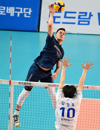 마테이 데뷔전에 ‘대만족’ 신영철 감독 “성실하고 수행 능력 좋다”…“Mr.신 만난 것은 행운” 화답한 뉴페이스 외인[SS현장]