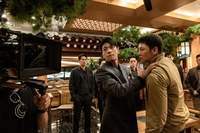 ‘최악의 악’ 지창욱·위하준·임세미·김형서, 비하인드 스틸 공개…사각관계 휘몰아친다