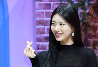 [포토]수지, 상큼 하트!