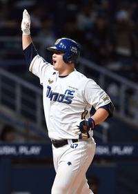 [포토]NC 김형준, 또 홈런!