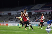 부산, 충남 아산 잡고 김천에 5점 앞선 1위 유지[K리그2 종합]