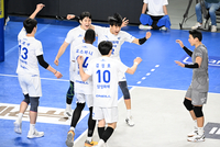 꼴찌는 잊어라, 지난시즌 전패 굴욕 지웠다…삼성화재, 현대캐피탈 3-0 잡고 2연승 질주
