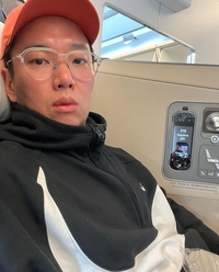 장성규, ‘10년 열애 첫사랑’ 아내에 60대 한정 외제차 플렉스 “남편 잘 만난 거 축하”