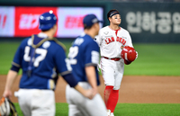 [포토]'아쉬운 9회말 공격' 추신수