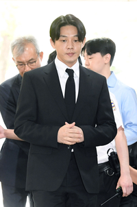 ‘상습 마약 혐의’ 유아인, 법정 선다…11월 14일 첫 공판