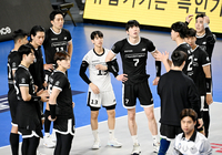 개막 후 셧아웃 3연패에 승점 0, 이 정도로 불안했던 현대캐피탈이 있었나