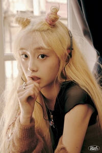 츄, 초동 6만장 목전…성공적인 솔로 데뷔 신고식