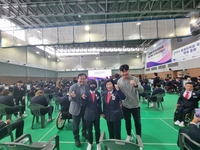 진안군 전민재선수, 항저우 장애인 아시안게임서 은메달 2개 획득... 어머니의 헌신적인 보살핌으로 장애 극복