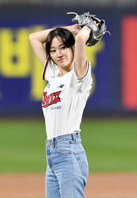 [포토]플레이오프 1차전 전종서의 시구