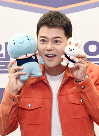 [포토]전현무, '성적을 부탁해 : 티처스'와 함께 해요!