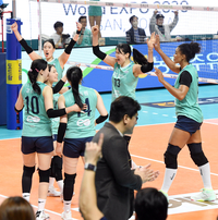 [포토]현대건설에 3-0 완승 거두는 GS칼텍스