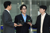 [포토]조사 받은 지드래곤, '사실대로 답변했다'