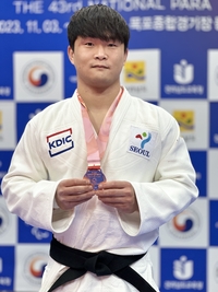 시각유도 샛별 김동훈, 전국장애인체전 금메달 획득!...다음은 파리 패럴림픽!