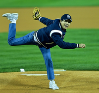 [포토]'제대로 던졌죠^^' KS2차전 시구는 정우성