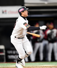 [포토] 황재균 '잘 맞았어'