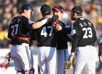 ‘염경엽 감독의 이천에서 잠 못 이루는 밤’ 고민 끝 결단 대성공···LG 29년 한풀이 1승 남았다[KS4]