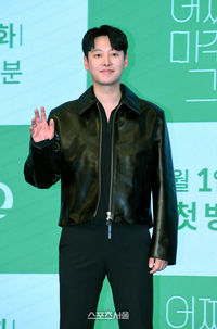 김동욱, 12월 22일 품절남 된다! 미모의 연인과 비공개 결혼식[공식]