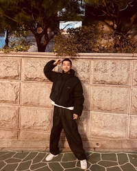 “머리가 3초 만에 말라”…몬스타엑스 형원, 오늘(14일) 입대 ‘그래도 해맑은 미소’