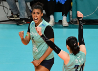 실바, 지아X메가 누르고 날았다…GS, ‘리시브 흔들’ 정관장 3-0 완파[현장리뷰]