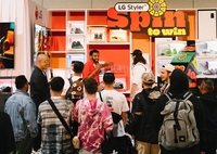 LG전자, 美 컴플렉스콘서 슈케어·슈케이스 전시…전세계 스니커즈 팬 ‘감동’