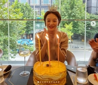 하정우 조카 바보될까...황보라, 엄마된다 “아기 천사 찾아왔다”