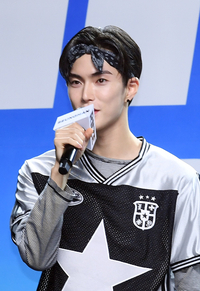 라이즈 6인조 개편…SM엔터 “허위 사실 유포자, 경찰서에 고소장 제출”[전문]