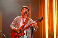 ‘46주년’ 김창완 “수십년 해온 노래들, 안 물려 해주셔서 고맙다”