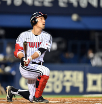 LG트윈스, 서건창·송은범 포함 12명 방출…정주현 은퇴 [공식발표]