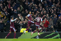 ‘이럴수가!’ 손흥민 세 번이나 ‘득점→옵사 취소’…토트넘, 빌라에 1-2 역전패 ‘3연패 수렁’ [SS현장리뷰]