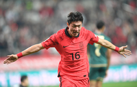 ‘불법 촬영 혐의’ 황의조, 태극마크 잠정OUT…축구협 “수사 결과 나올때까지 안뽑는다” [오피셜]