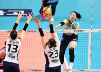 [포토]힘차게 공격하는 GS칼텍스 권민지