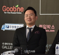 기자회견 도중 日 파이터에 ‘간장 테러’ 당한 윤형빈, 로드FC에서 복수한다