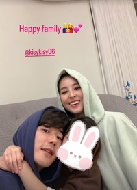 한혜진 9세 딸, 父 기성용 껌딱지..“행복한 가족”