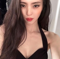 “비염수술로 코 높아졌다”…한소희, 코 성형 수술 의혹에 직접 해명