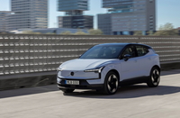 볼보 EX30, 매력적 가격+고품질 전기차의 기준···‘2023년 최고의 혁신 50’에 선정