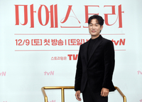 [포토]김영재, '마에스트라'에서 이영애의 남편으로1