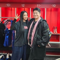 부부될 뻔한 방시혁·엄정화, 다시 만났다 “30주년 축하해”