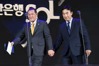 [포토]박철순-김동수, 나란히 손 잡고!