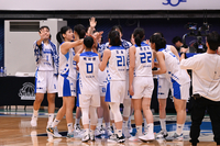 우리은행 박혜진 부상에도 신한은행 꺾고 4연승