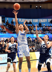 [포토]'골밑슛 ' 박지현