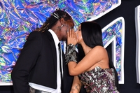 카디비, 남편 오프셋과 파경 알려…또 재결합 할까?[할리웃톡]