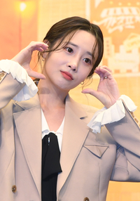 [포토]유지애, 사랑스런 볼 하트
