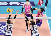 [포토]흥국생명의 공격을 이끄는 김연경