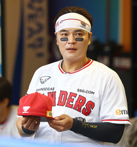 추신수 2024시즌이 마지막, 최저 연봉 캡틴으로 현역 23년 마침표 찍는다[공식발표]