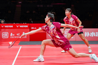 이소희-백하나 ‘日 킬러 맞네’...마츠야마-시다 잡고 결승행... 최소 1억3000만원 상금 확보 [BWF 월드투어 파이널]