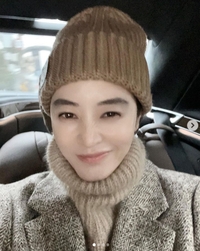 김혜수, 초근접에도 빛나는 비주얼...자기주장 뚜렷한 이목구비