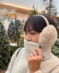 결혼 13년만 ♥이범수와 파경설 이윤진, 딸과 돌연 서울행 “서울 너무 예쁘다”