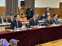 [포토] 이장우 시장 ‘대전시-국힘 당정협의회’ 지난 민주당 시정 엉망진창...비판