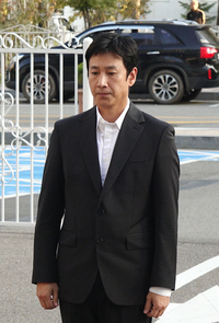 경찰 “이선균 사망장소, 와룡공원 아닌 성북구 예향재…타살 정황 없었다”