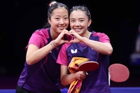 “삐약이에서 대한민국 에이스로” 탁구신동 신유빈, 띠동갑 언니 전지희와 21년 만의 AG 금메달[SS선정 스포츠 10대뉴스 ⑨]